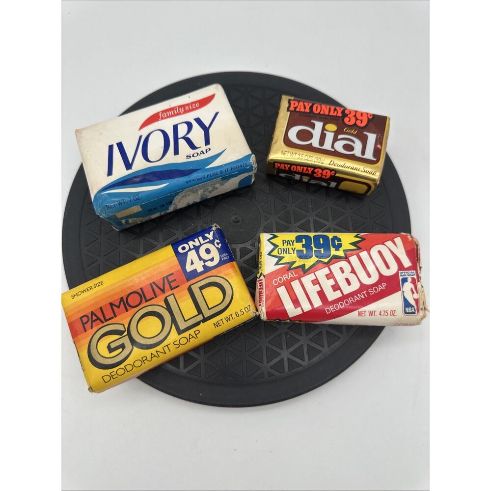 Lot Of 4 Vintage Bars Of Soap Ivory Dial Palmolive Gold And Corla Lifebuoy